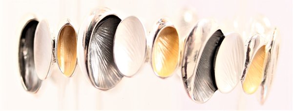 "Sylvia" Armband aus drei metallenen Farben ZK-Style